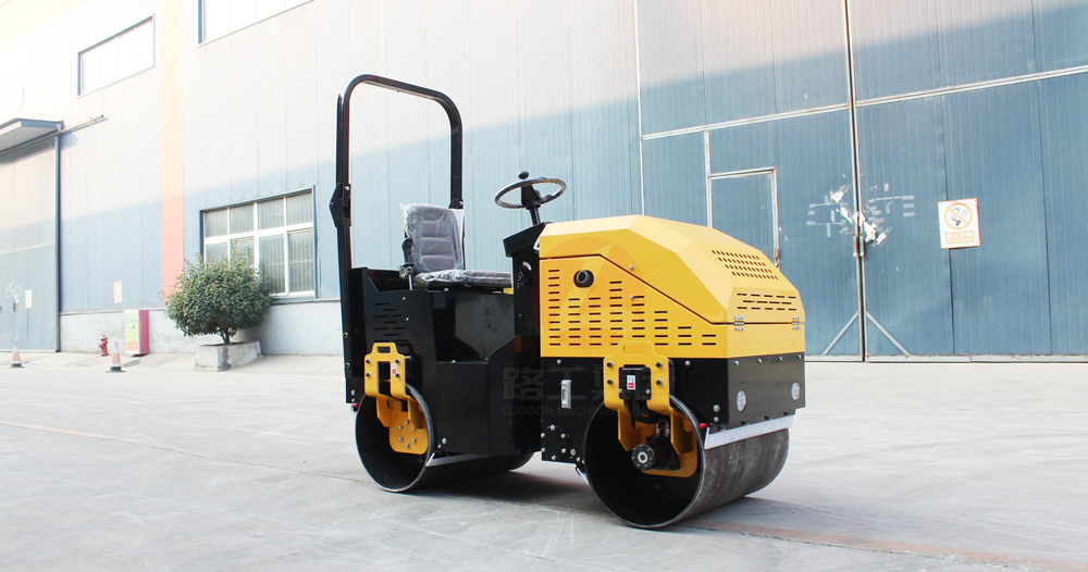 小型壓路機(jī) 小型壓路機(jī)