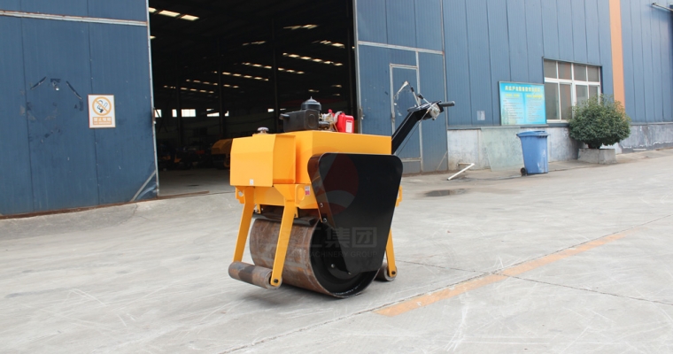 小型壓路機(jī)出現(xiàn)故障怎么辦？